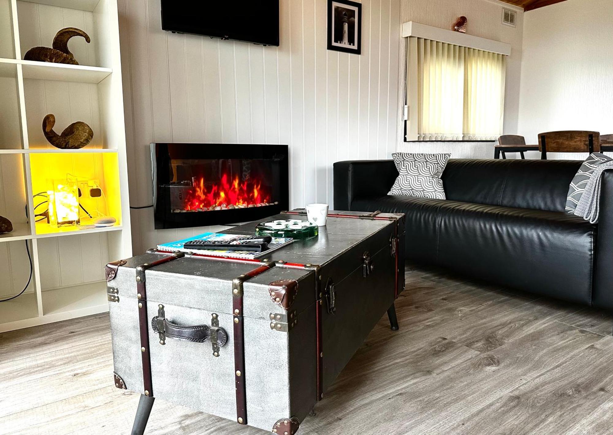 Lodge Cabin With Fabulous Views - Farm Holiday Stranraer Εξωτερικό φωτογραφία