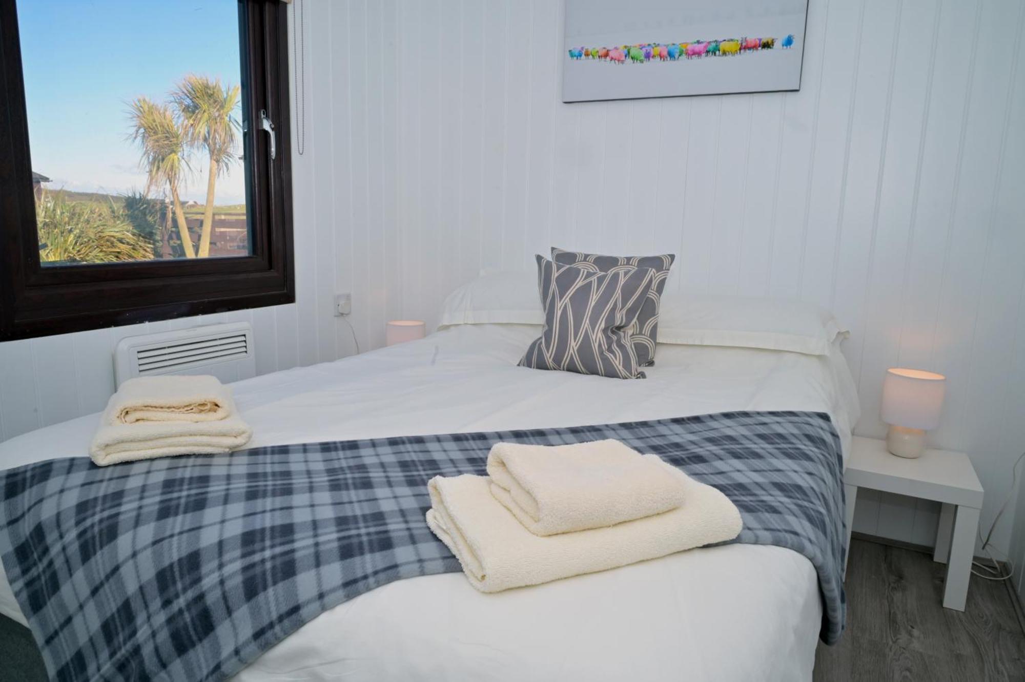 Lodge Cabin With Fabulous Views - Farm Holiday Stranraer Εξωτερικό φωτογραφία
